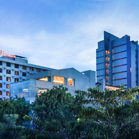 Mercure Surabaja Zewnętrze zdjęcie