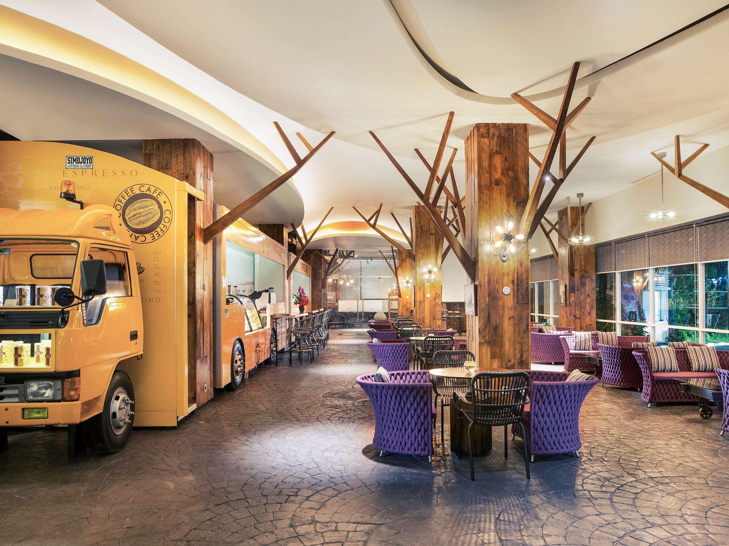 Mercure Surabaja Zewnętrze zdjęcie