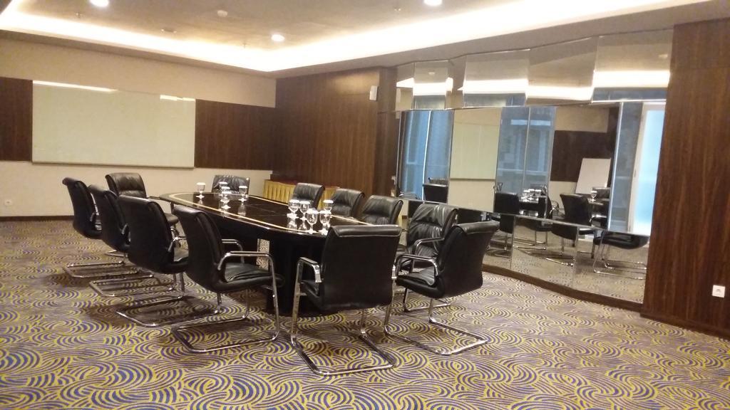 Mercure Surabaja Zewnętrze zdjęcie